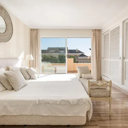 Apartment Beachfront Penthouse Elviria Playa