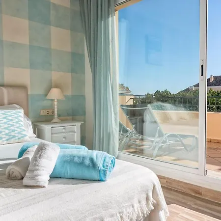 Apartment Beachfront Penthouse Elviria Playa