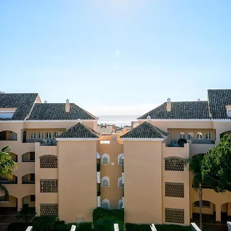 Apartment Beachfront Penthouse Elviria Playa